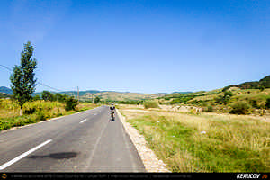 Trasee cu bicicleta MTB XC - Traseu MTB Poienile - Gura Bascei - Calvini - Slobozia - Corbu - Lera - Chiojdu - Basca Chiojdului: Casa cu Blazoane din Chiojdu si Cascada La Sipot de Andrei Vocurek
