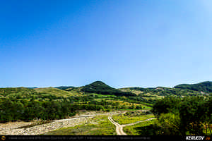 Trasee cu bicicleta MTB XC - Traseu MTB Poienile - Gura Bascei - Calvini - Slobozia - Corbu - Lera - Chiojdu - Basca Chiojdului: Casa cu Blazoane din Chiojdu si Cascada La Sipot de Andrei Vocurek