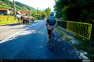 Trasee cu bicicleta MTB XC - Traseu MTB Poienile - Gura Bascei - Calvini - Slobozia - Corbu - Lera - Chiojdu - Basca Chiojdului: Casa cu Blazoane din Chiojdu si Cascada La Sipot de Andrei Vocurek