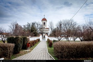 Trasee cu bicicleta MTB XC - Traseu SSP Bucuresti - Valea Dragului - Herasti - Dobreni - Copaceni - Adunatii-Copaceni - Bucuresti (Casa de piatra din Herasti - conacul Udriste Nasturel) de Andrei Vocurek