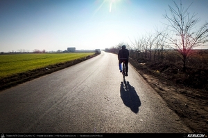 Trasee cu bicicleta MTB XC - Traseu SSP Bucuresti - Valea Dragului - Hotarele - Mironesti - Gradistea - Adunatii-Copaceni - Bucuresti (Schitul Mironesti si Conacul Radu Serban) de Andrei Vocurek