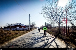 Trasee cu bicicleta MTB XC - Traseu SSP Bucuresti - Valea Dragului - Hotarele - Mironesti - Gradistea - Adunatii-Copaceni - Bucuresti (Schitul Mironesti si Conacul Radu Serban) de Andrei Vocurek