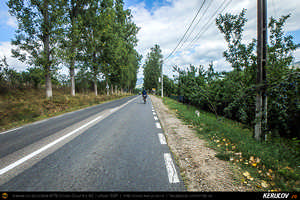 Trasee cu bicicleta MTB XC - Traseu MTB Poienile - Patarlagele - Colti - Ulmet - Bozioru - Muscelu-Caramanesti - Valea Sibiciului - Poienile: Babele de la Ulmet / trovanti de Andrei Vocurek