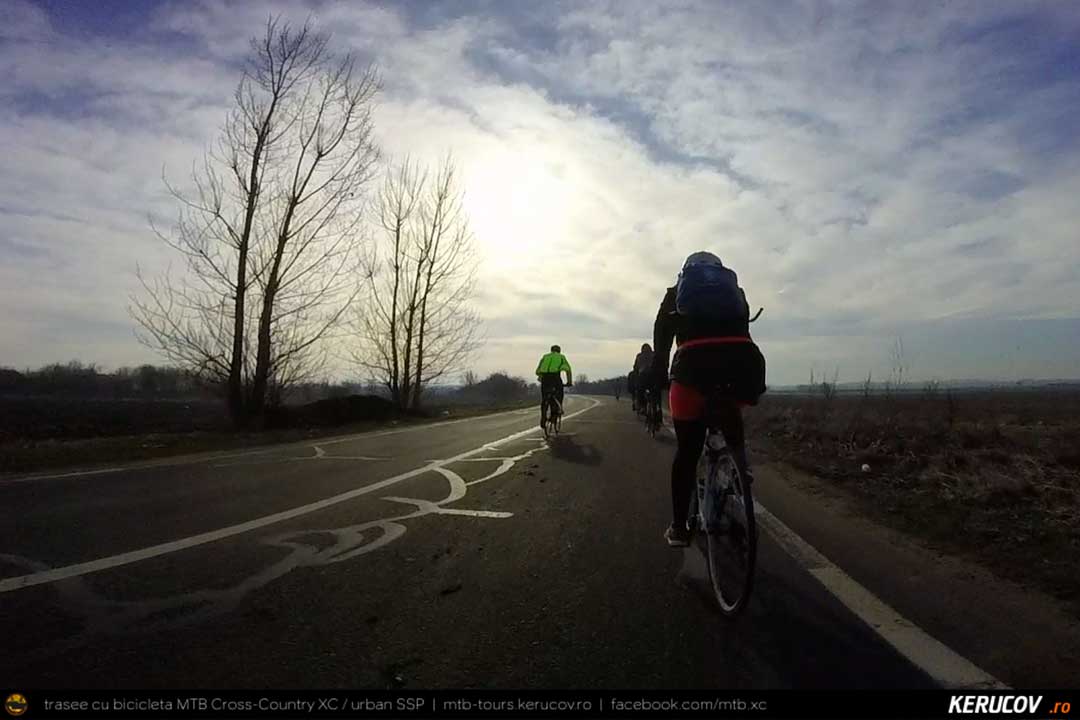 Trasee cu bicicleta MTB XC - Traseu SSP Bucuresti - Alunisu - 1 Decembrie - Varlaam - Gradistea - Calugareni - Adunatii-Copaceni - Bucuresti * de Andrei Vocurek