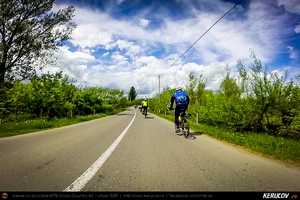 Trasee cu bicicleta MTB XC - Traseu SSP Bucuresti - Colibasi - Comana - Vlad Tepes - Gradistea - 1 Decembrie - Bucuresti (bujorul de padure in Parcul Natural Comana) de Andrei Vocurek