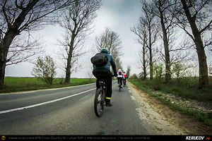 Trasee cu bicicleta MTB XC - Traseu SSP Bucuresti - Dimieni - Caciulati - Moara Vlasiei - Lipia - Merii Petchii - Moara Vlasiei - Dascalu - Tunari - Bucuresti de Andrei Vocurek
