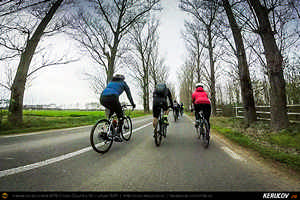 Trasee cu bicicleta MTB XC - Traseu SSP Bucuresti - Dimieni - Caciulati - Moara Vlasiei - Lipia - Merii Petchii - Moara Vlasiei - Dascalu - Tunari - Bucuresti de Andrei Vocurek
