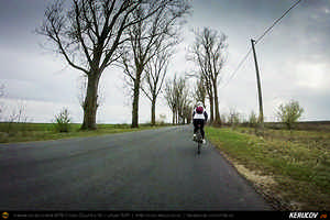Trasee cu bicicleta MTB XC - Traseu SSP Bucuresti - Dimieni - Caciulati - Moara Vlasiei - Lipia - Merii Petchii - Moara Vlasiei - Dascalu - Tunari - Bucuresti de Andrei Vocurek