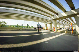 Trasee cu bicicleta MTB XC - Traseu SSP Bucuresti - 1 Decembrie - Gradistea - Comana - Vlad Tepes - Mogosesti - Jilava - Bucuresti (bujorul de padure in Parcul Natural Comana) de Andrei Vocurek