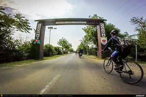 Trasee cu bicicleta MTB XC - Traseu SSP Bucuresti - 1 Decembrie - Gradistea - Comana - Vlad Tepes - Mogosesti - Jilava - Bucuresti (bujorul de padure in Parcul Natural Comana) de Andrei Vocurek