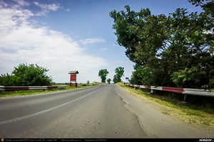 Trasee cu bicicleta MTB XC - Traseu SSP Bucuresti - 1 Decembrie - Gradistea - Comana - Vlad Tepes - Mogosesti - Jilava - Bucuresti (bujorul de padure in Parcul Natural Comana) de Andrei Vocurek