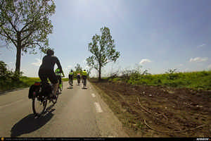 Trasee cu bicicleta MTB XC - Traseu SSP Bucuresti - Alunisu - Darasti-Ilfov - Adunatii-Copaceni - Gradistea - Falastoaca - Comana - Branistari - Calugareni - Singureni - Iepuresti - Stalpu - Mihailesti - Novaci - Darasti-Vlasca - 1 Decembrie - Bucuresti (Hope On Wheels 2023 - 100km) de Andrei Vocurek