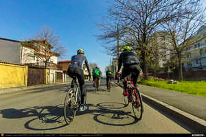 Trasee cu bicicleta MTB XC - Traseu SSP Bucuresti - Chiajna - Joita - Cosoba - Romanesti - Potlogi - Ulmi - Bolintin-Deal - Tantava - Darvari - Clinceni - Magurele - Bucuresti (Palatul Brancovenesc de la Potlogi) de Andrei Vocurek