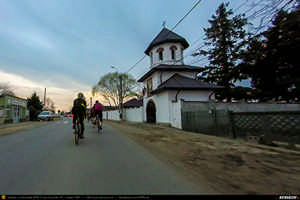 Trasee cu bicicleta MTB XC - Traseu SSP Bucuresti - Chiajna - Joita - Cosoba - Romanesti - Potlogi - Ulmi - Bolintin-Deal - Tantava - Darvari - Clinceni - Magurele - Bucuresti (Palatul Brancovenesc de la Potlogi) de Andrei Vocurek