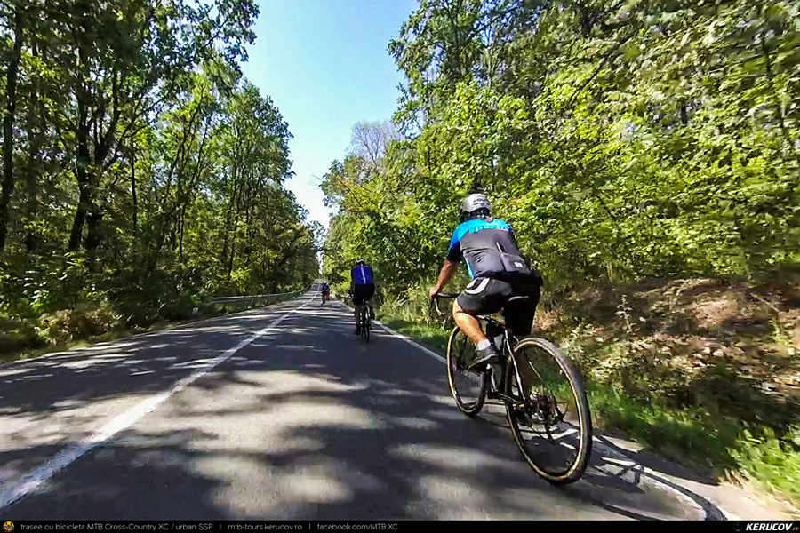Trasee cu bicicleta MTB XC - Traseu SSP Bucuresti - Alunisu - Darasti-Ilfov - 1 Decembrie - Mogosesti - Gradistea - Comana - Mihai Bravu - Uzunu - Crucea de Piatra - Calugareni - Budeni - Gradistea -  Varlaam - Adunatii-Copaceni - 1 Decembrie - Jilava - Bucuresti * de Andrei Vocurek