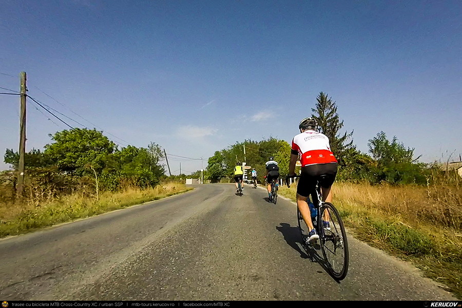 Trasee cu bicicleta MTB XC - Traseu SSP Bucuresti - 1 Decembrie - Mihailesti - Zorile - Bolintin-Deal - Domnesti - Bragadiru - Magurele - Alunisu - Bucuresti * de Andrei Vocurek