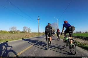 Trasee cu bicicleta MTB XC - Traseu SSP Bucuresti - Chiajna - Joita - Floresti - Potlogi - Ulmi - Bolintin-Deal - Tantava - Darvari - Clinceni - Magurele - Bucuresti (Palatul Brancovenesc de la Potlogi) * de Andrei Vocurek