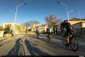 Trasee cu bicicleta MTB XC - Traseu SSP Bucuresti - Chiajna - Joita - Floresti - Potlogi - Ulmi - Bolintin-Deal - Tantava - Darvari - Clinceni - Magurele - Bucuresti (Palatul Brancovenesc de la Potlogi) * de Andrei Vocurek