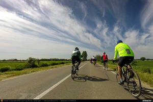 Trasee cu bicicleta MTB XC - Traseu SSP Bucuresti - Alunisu - Darasti-Ilfov - 1 Decembrie - Copaceni - Cretesti - Vidra - Dobreni - Campurelu - Colibasi - Falastoaca - Comana - Mihai Bravu - Uzunu - Crucea de Piatra - Calugareni - Adunatii-Copaceni - 1 Decembrie - Alunisu - Bucuresti de Andrei Vocurek