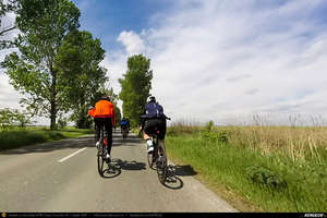 Trasee cu bicicleta MTB XC - Traseu SSP Bucuresti - Tunari - Balotesti - Caciulati - Moara Vlasiei - Gradistea - Fierbinti-Targ - Nuci - Merii Petchii - Nuci - Lipia - Caldarusani - Gradistea - Gagu - Dascalu - Stefanesti - Tunari - Bucuresti de Andrei Vocurek