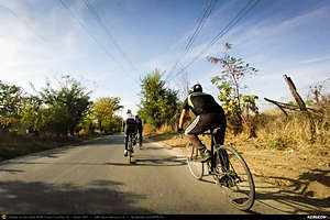 Trasee cu bicicleta MTB XC - Traseu SSP Bucuresti - Alunisu - Darasti-Ilfov - 1 Decembrie - Copaceni - Cretesti - Vidra - Dobreni - Colibasi - Comana - Gradistea - Mogosesti - Varlaam - Adunatii-Copaceni - 1 Decembrie - Darasti-Ilfov - Alunisu - Jilava - Bucuresti de Andrei Vocurek